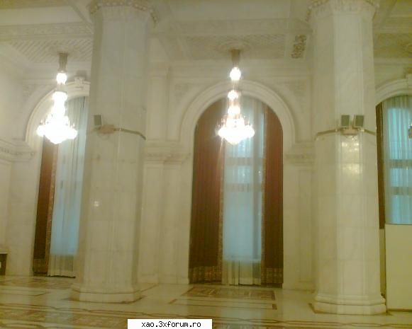"Casa Poporului" sau "Palatul Parlamentului" - Palatul Parlamentului - Poze diverse din Romania